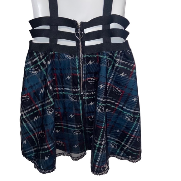 Monster High Frankie Stein Her Universe Dress Medium Skulls Goth Suspenders Cage - Picture 6 of 11